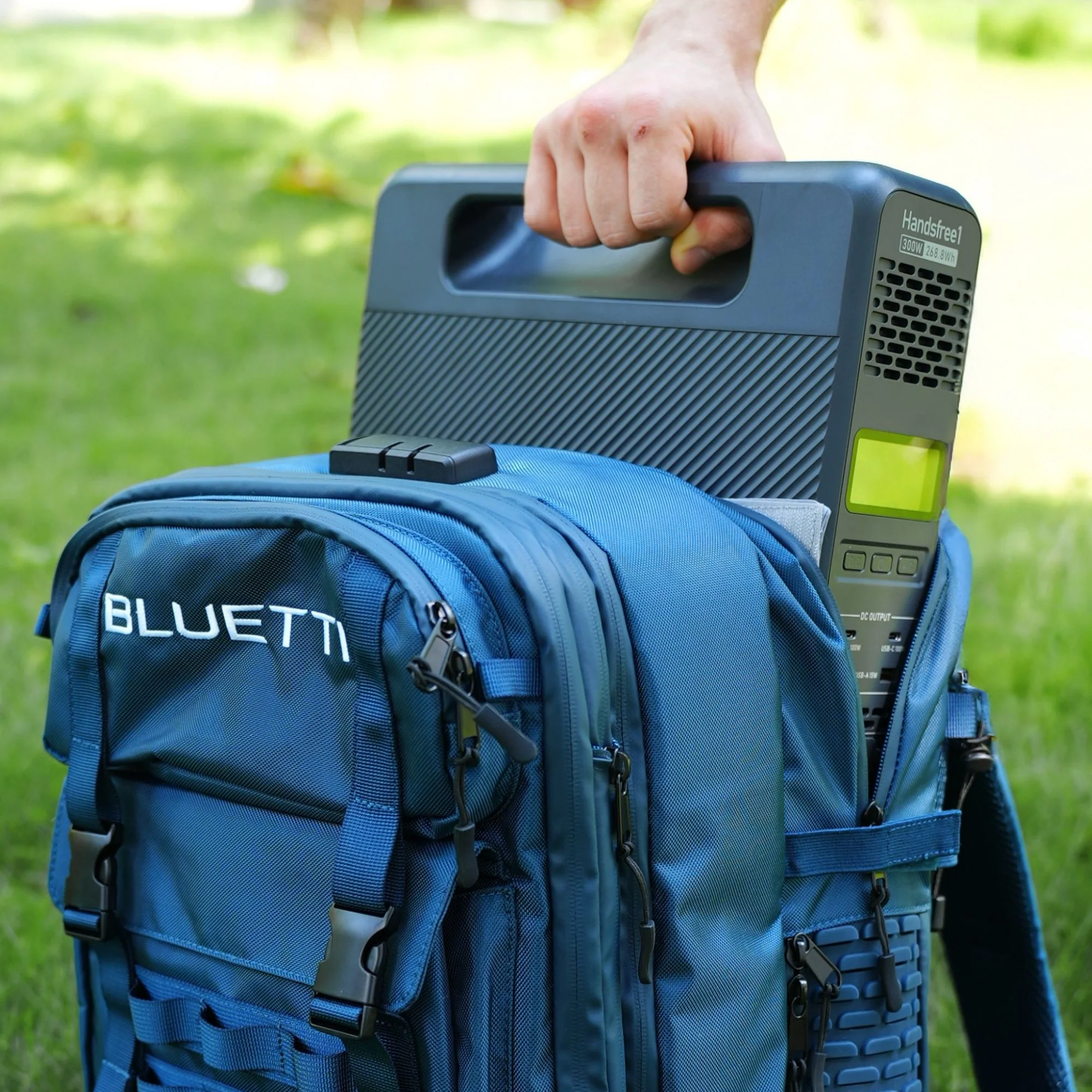 BLUETTI Handsfree 1 Solar Backpack Power Station - Image 3